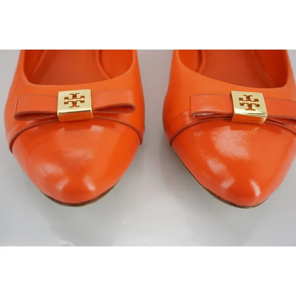 Tory Burch Hugo Pointy Toe Ballet Flats SZ 5.5 New Tiger Lily Leather Gold Logo